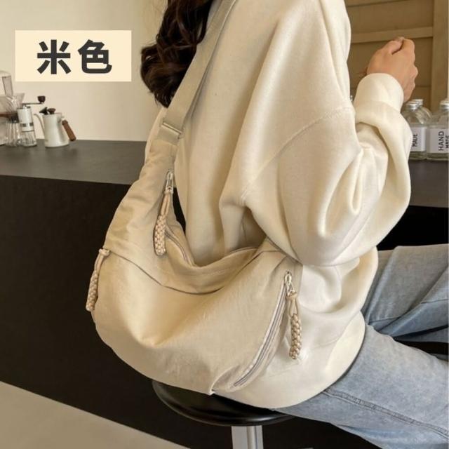 【享屋】日系牛角包(斜背包 單肩包 帆布包 弧形半月包 餃子包 斜跨包 月牙包 側背包 大容 