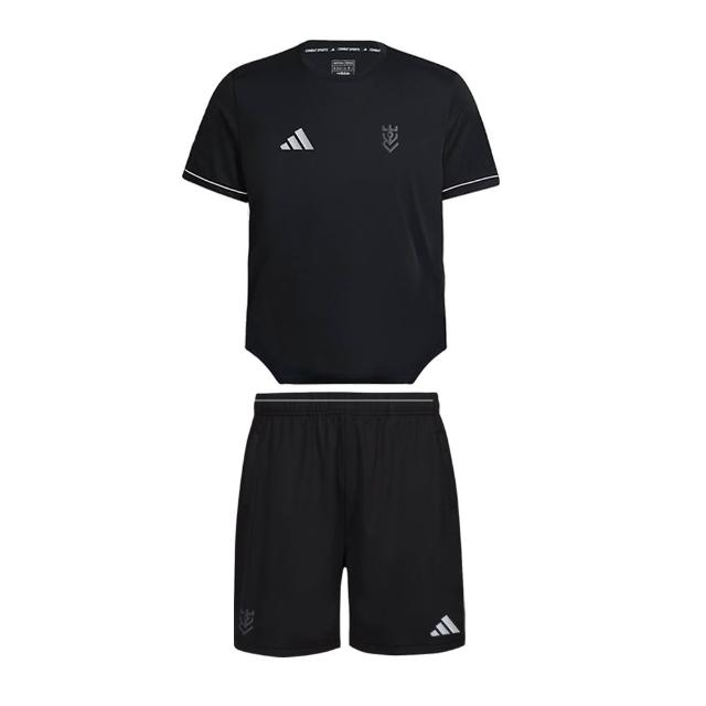 【adidas 愛迪達】兒童套裝-吸濕排汗短袖+透氣五分褲(小學 大童 短T 短褲 抑菌 抑味 彈性 透氣 快乾 經典)