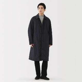 【MUJI 無印良品】男撥水加工蓬鬆鋪棉折領大衣(灰銀/黑色)