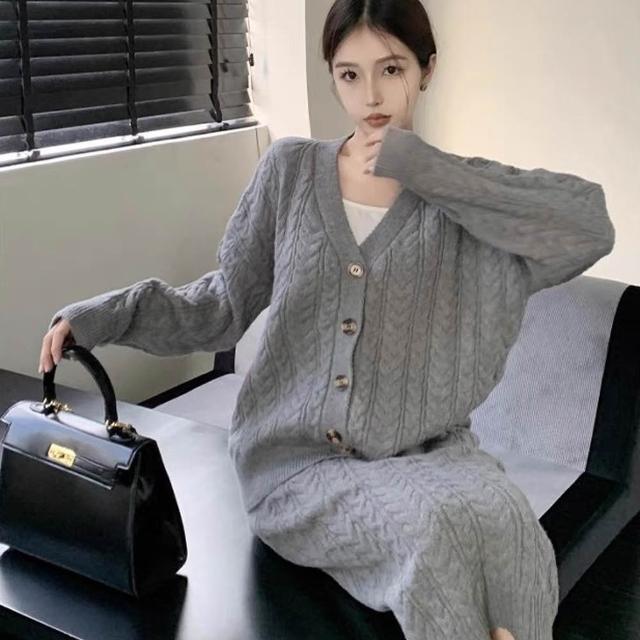 【AS 梨卡】女裝 外套 半身裙 套裝 連身裙 連身短裙 長裙 長袖 保暖半身裙 秋冬毛衣DR7299(套裝 連身裙)