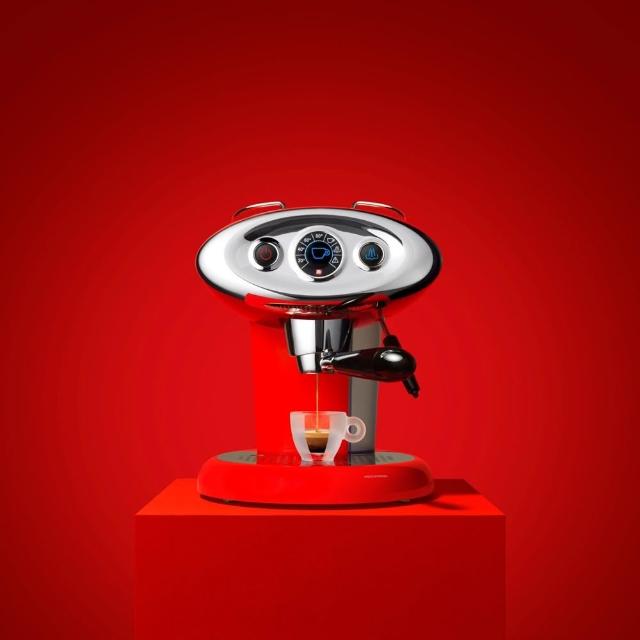 【illy】2026新機上市 X7.1膠囊咖啡機