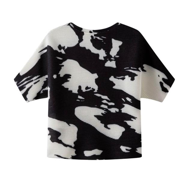 【巴黎精品】巴黎精品 現貨+預購 三宅風皺褶衣服褶皺上衣彈力女裝大尺碼(拚色設計寬鬆女T恤12色b2a3)