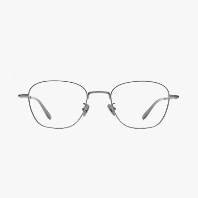 【KlassiC.】AXIS 鈦金屬方框眼鏡 為長時間專注而設計的輕量材質 1000種臉型實測 第一眼就對的黃金比例