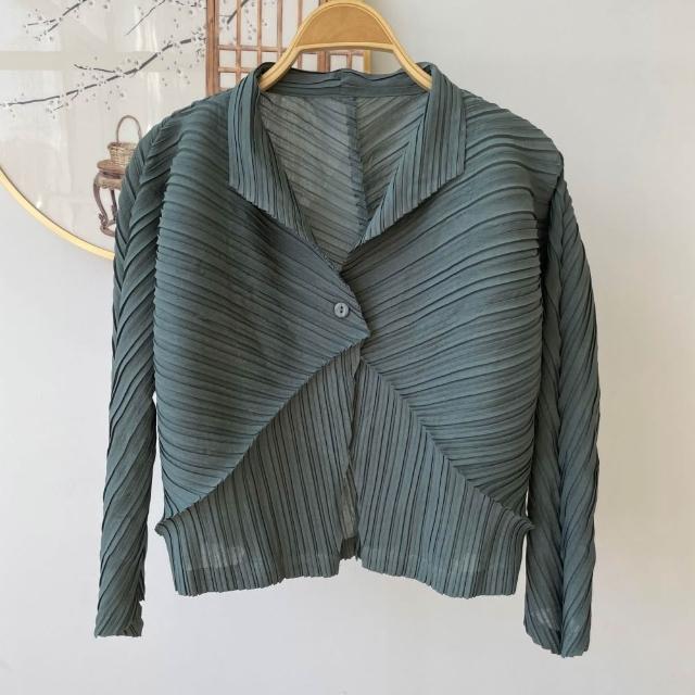 【巴黎精品】現貨+預購 三宅風皺褶衣服西裝外套褶皺衣休閒職業OL大尺碼女裝(時尚修身短版女外套3款b1a64 A)
