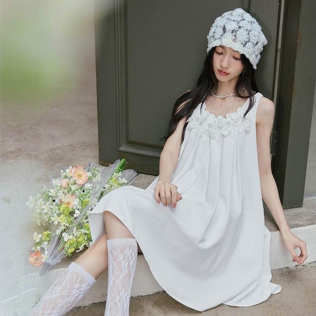 【OB 嚴選】立體珠飾花朵背心短洋裝 《DA10723-》 適 M~XL