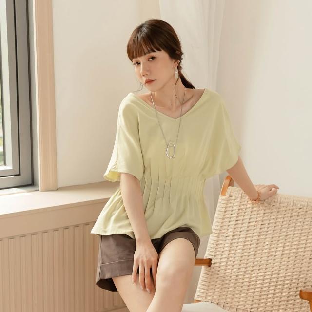 【OB 嚴選】簡約素面V領壓褶收腰上衣 《AB21226-》 適 M~XL