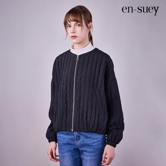 【en-suey 銀穗】EU極簡落肩坑條壓紋鋪棉短版外套-女